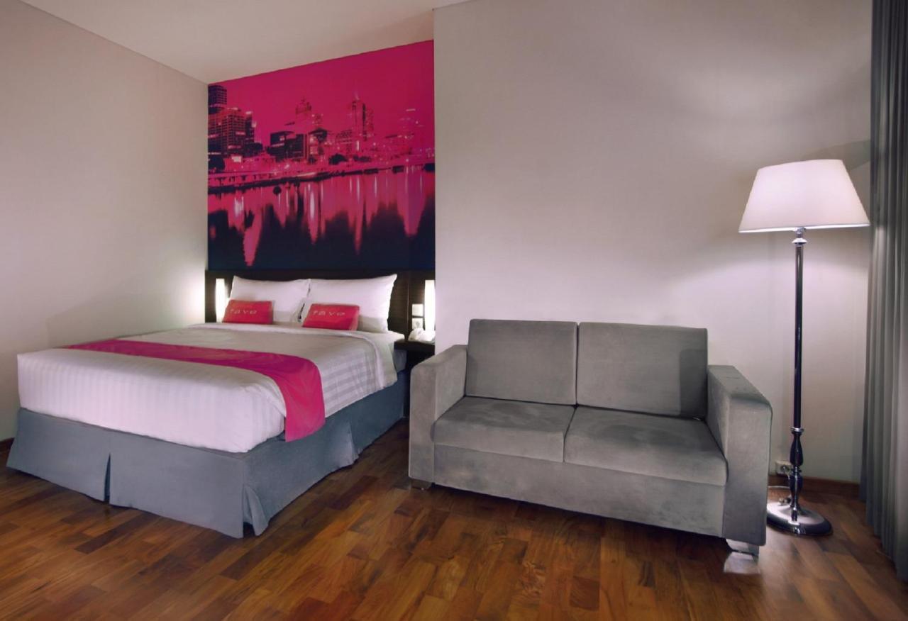 Favehotel Graha Agung Surabaya Esterno foto
