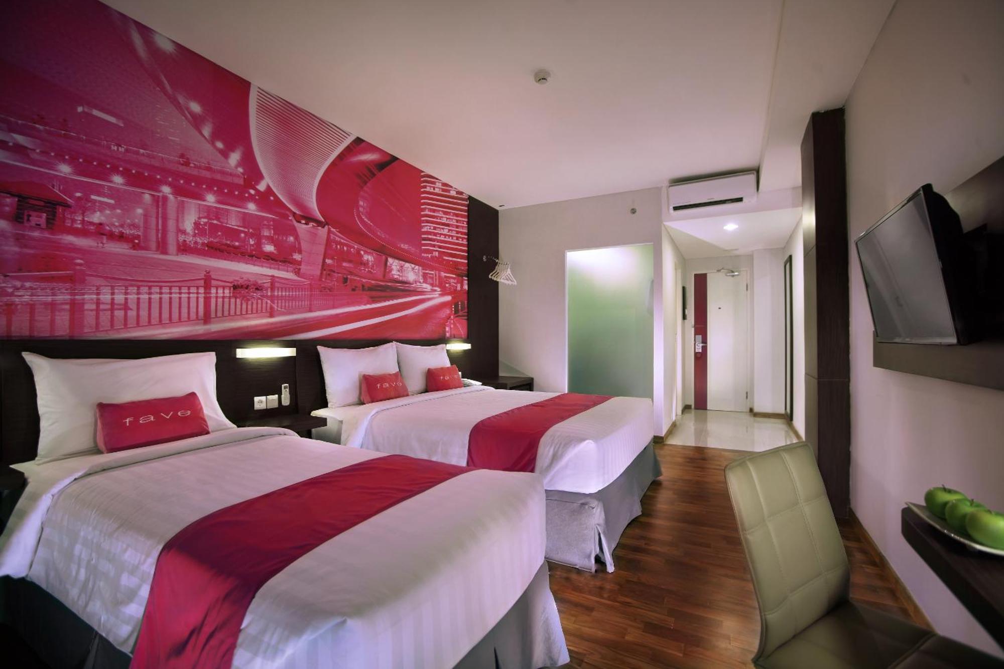 Favehotel Graha Agung Surabaya Esterno foto